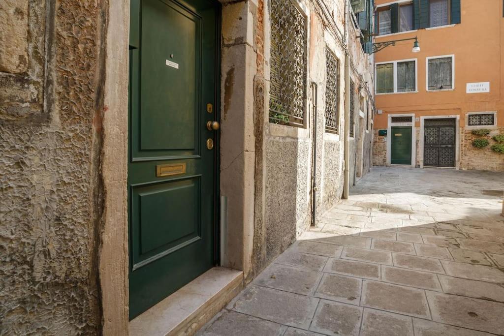 Riva Di Biasio & Sestiere Santa Croce X4 Apartament *