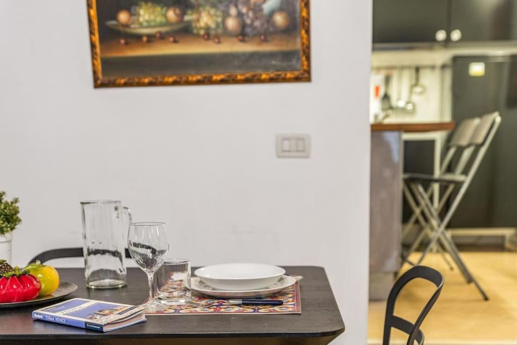 Apartament Riva Di Biasio & Sestiere Santa Croce X4 Wenecja